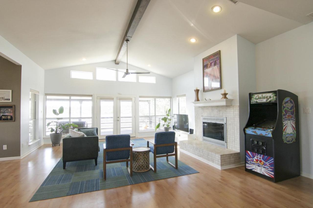Bear Creek Modern Villa Austin Exterior photo